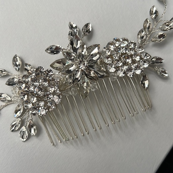 BRIDAL HAIR PIN - Picture 3 of 4